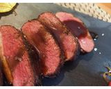 Foto del paso 5 de la receta: Magret de pato con salsa de naranja y guarnición