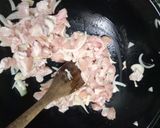 Foto langkah ke 2 dari resep Tumis Ayam Buncis Ketumbar.