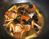 A picture of step 2 of Mackerel Noodles.