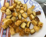 A picture of step 1 of Crunchy spicy Gojujang Tofu.