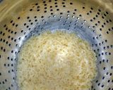 A picture of step 2 of Noodles with mayonnaise and cream.