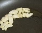 Foto del paso 6 de la receta: Merluza, papas y cebolla al pimentón.🇮🇹Nasello, patate, e cipolla