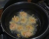 A picture of step 3 of Potato onion pakoda.