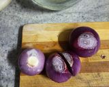A picture of step 1 of Capsicum Pyaaz Ki Sabzi.