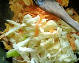 Foto langkah ke 3 dari resep Bihun Goreng.