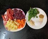 Hình bước làm 1 của món Bò sốt vang