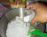 Foto langkah ke 3 dari resep Kue Mangkuk Pandan.