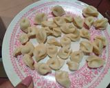 A picture of step 4 of Traditional Goan eggless Kormolas.
