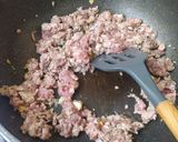 รูปขั้นตอนการทำที่ 1 ของ ผัดผักกาดขาวหมูสับน้ำมันหอย