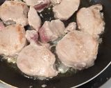Foto del paso 1 de la receta: Solomillo en salsa de cebolla