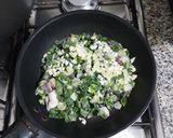 Foto del paso 2 de la receta: Fainá con cebolla de verdeo y ajo "La mejor"