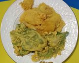 A picture of step 5 of Palak pakoray.