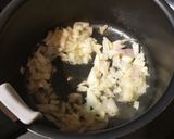 Une image de l'étape 1 de Samoussas de poulet.