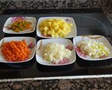 Foto del paso 1 de la receta: Guiso de patatas y garbanzo