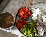 A picture of step 1 of Kadhai Paneer.