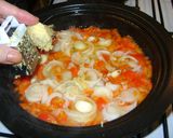 Foto del paso 2 de la receta: Tajine de merluza y verduras (sano y natural) con kumel y coriandro