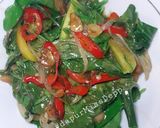 Foto langkah ke 5 dari resep Tumis Daun Gingseng.