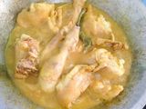 Ayam goreng serundeng kelapa