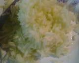 A picture of step 1 of Cucumber sauce II.
