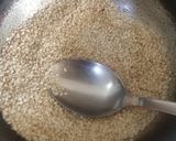 तिल गुड़ चिक्की (til gur chikki recipe in Hindi) रेसिपी चरण 1 फोटो