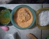 Foto langkah ke 2 dari resep Chicken Katsu.