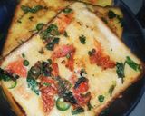 A picture of step 2 of Bread omelette.