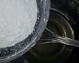 A picture of step 13 of Cocoa cake😋.