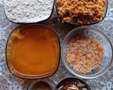 A picture of step 1 of Gond Sukhadi/Gud Papdi.