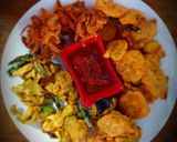 A picture of step 3 of Veggie pakoda platter.