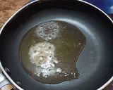 A picture of step 1 of Masala pav.