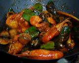 Foto langkah ke 4 dari resep Seafood ala Holycrab/Shellout.