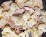Fokhagymás dubarry sertésszelet (keto) burgonyapürével (nem keto) recept fázis 2 fotója
