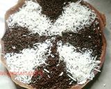 Foto langkah ke 4 dari resep Martabak manis empuk bersarang.