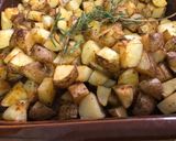 Foto del paso 1 de la receta: Papitas con romero