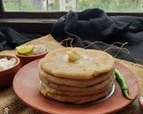 A picture of step 7 of Aloo Paratha.