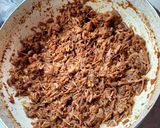 Kolbászos tépett pörkölt recept fázis 4 fotója