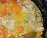 Une image de l'étape 4 de Poulet coco curry des Antilles.