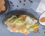 A picture of step 1 of Prawn crackers.