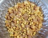 A picture of step 4 of Aloo Chaat.