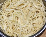 A picture of step 1 of White Spaghetti.