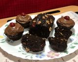A picture of step 8 of Rich Choco Oven Cake.