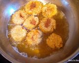 A picture of step 3 of Paneer (or Chaana) Cutlet / Pakoda with Dhania Chutney.