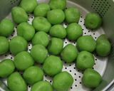 Foto langkah ke 7 dari resep 86. Bola Klepon (step by step).