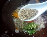 A picture of step 4 of Aloo Baingan.