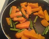 Foto del paso 2 de la receta: Garbanzos con calabaza asada y espárragos