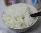 A picture of step 2 of Rolled Pork and Egg Onigiri.