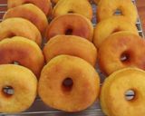 Foto langkah ke 3 dari resep Donat Labu kuning.