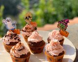 Foto del passaggio 5 della ricetta Cupcake soffici e veloci halloween