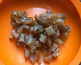 Foto langkah ke 1 dari resep Oseng-oseng Kikil asam manis“Kill As Em”.