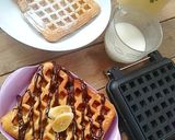 Foto langkah ke 3 dari resep Waffle simple klasik.